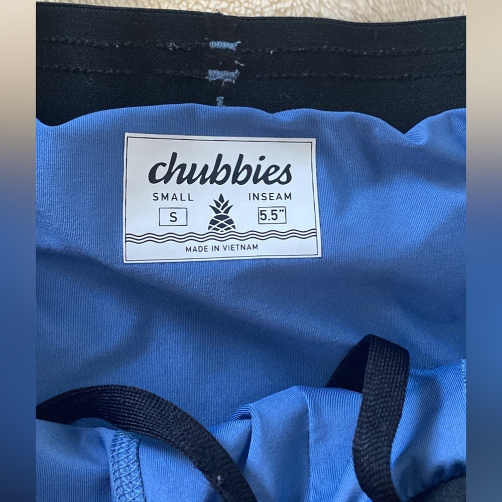 Men’s size small chubbies